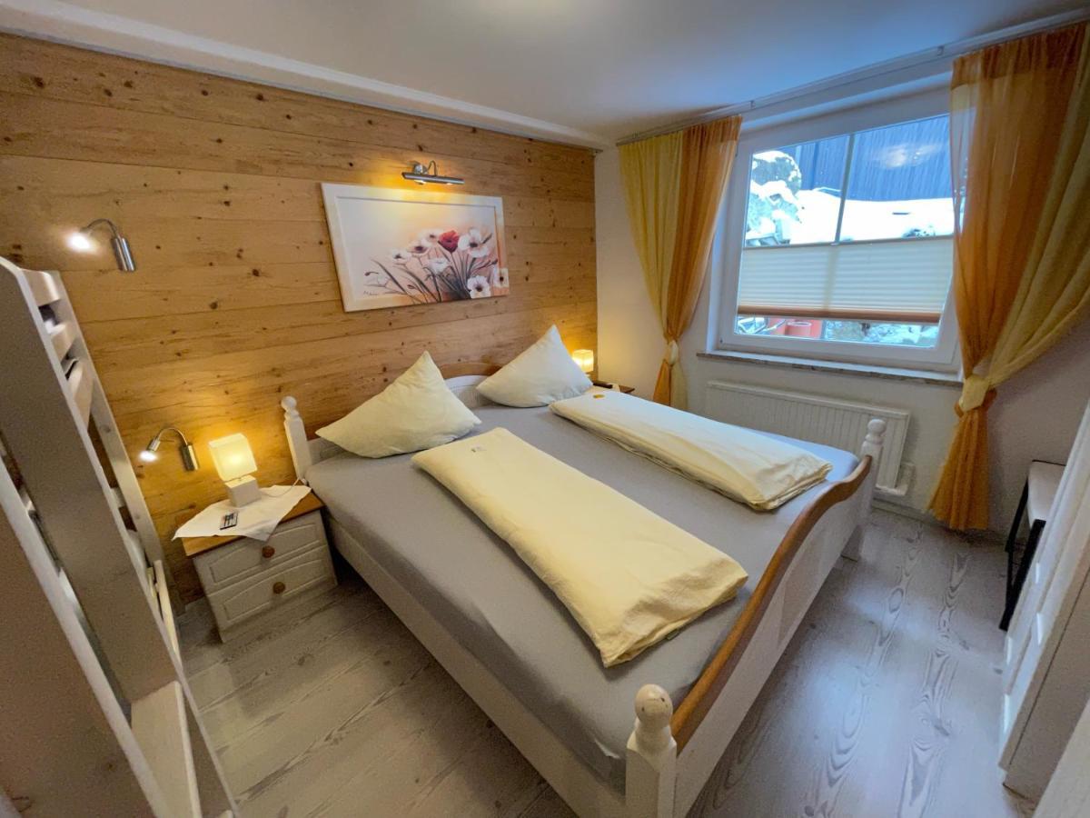 Appartement Holiday Maishofen Eksteriør bilde